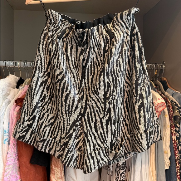 Self-Portrait Pants - Self Portrait, US4, UK8, Sequined shorts, never worn, NWOT